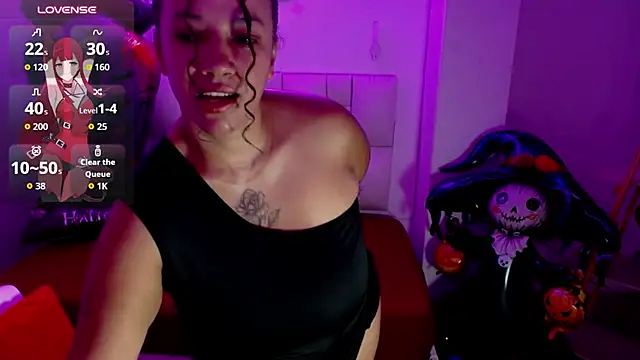 Alexandra_Rouss - twerkin naked ass