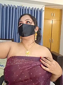 Bristy--- - Boobs in oil