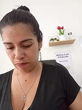 Nathaly_12 - Mount dildo + oil show in the ass