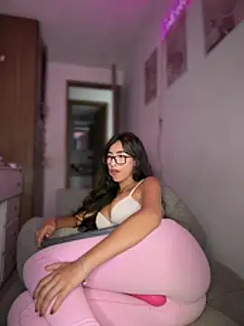 DulceLenns - Big squirt in your mouth(lastipvideo)