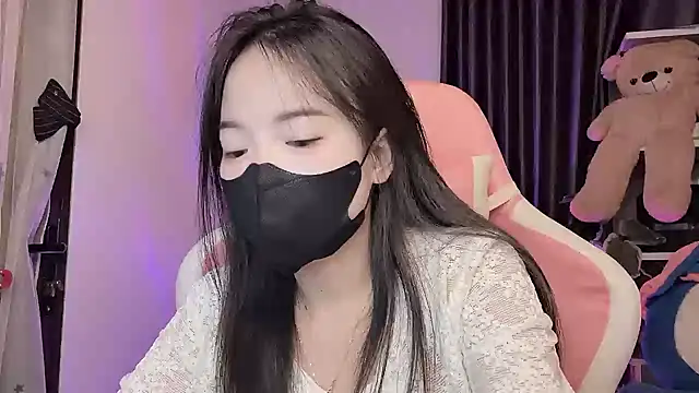 Julie_Ulie - Yêu emmmm🌺🌺🌺