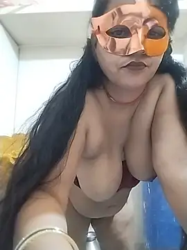 Lovely__Pinki