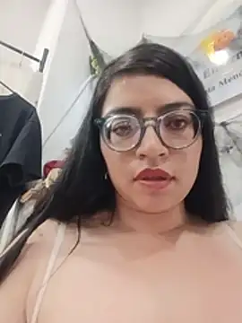 SOFI__10 - I walk naked to the bathroom.