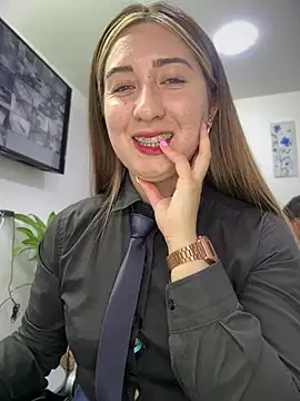 Suzy-111 - 🙈show ASSHOLE in DOGGY🍑