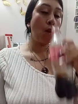 Beautiful_Lady90 - LAST TIPPER GETS A FOTO + 3 SPANKS