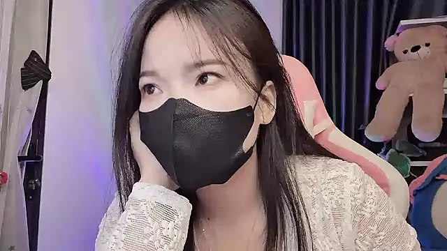 Julie_Ulie - Yêu emmmm🌺🌺🌺