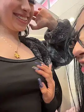 Antonella_Russ - Sucio pussy un tiket show