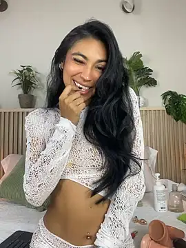 VegaSara - FULL SALIVA ON MY TITS 💦🍒