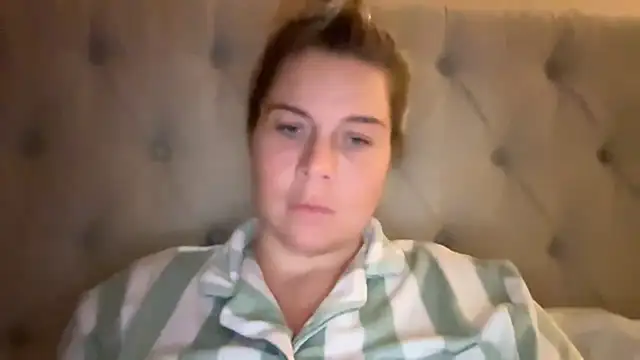 Erincheshire - LT GETS SNAP & 2 SEX VIDS
