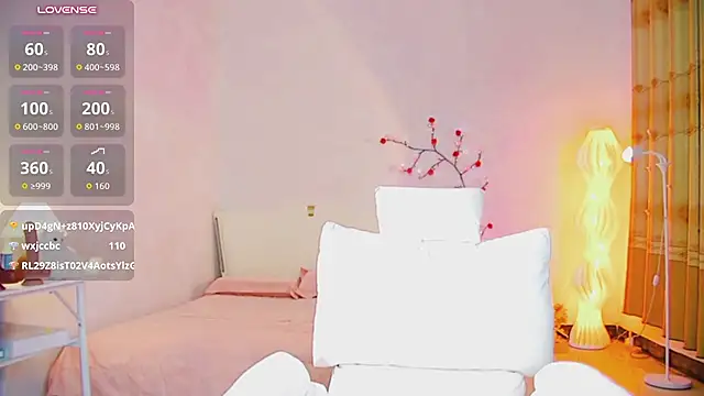 Evelyn-007 - 震动棒抽插3分钟，小粉控制3分钟
