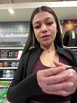 Alyshanon18 - SUCK NIPPLE😱