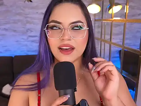 Annemallow1 - ride dildo on the floor