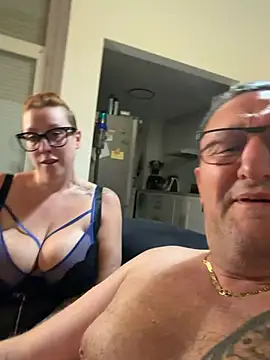Darkmoonsubmissive - Cunni + gode chatte