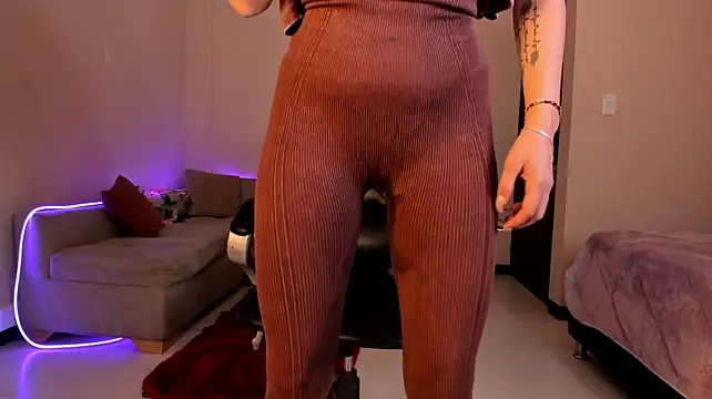 Kristen_Garner - full naked + doggy style 3 min