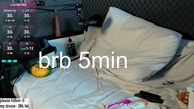 Fluffy_Cloude - ride dilldo 4 min (pussy)