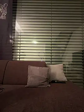 Luna_Lynn - Spank ASS 50x 😝