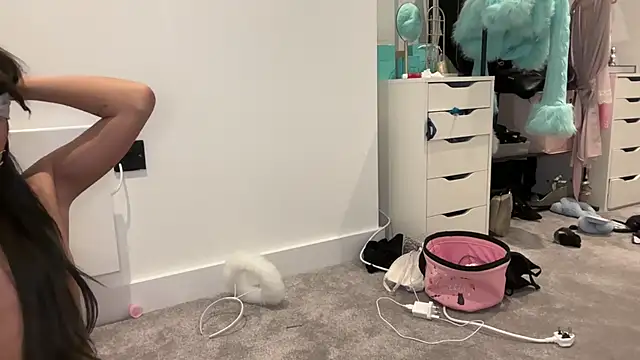 Ellabelle - Oil nipples 🔥