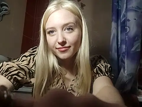 Yagami_Missa - suck my finger