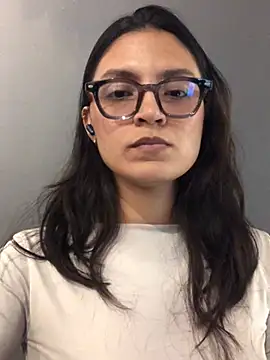 Gia_Mazzon - Play with tits on public