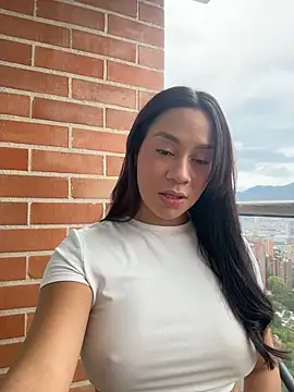 GabbyVoss - Wet T Shirt 💦🍒 Lets Get Wild 🙈