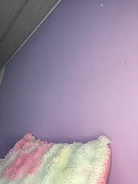Marianahb-e - Flash pussy open