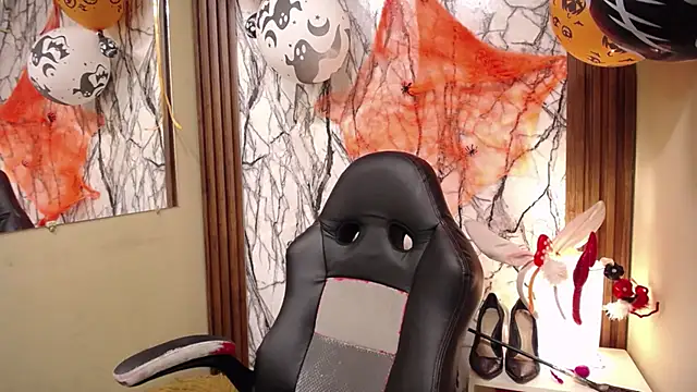 ASLY_CLOE - dance twerking in panty