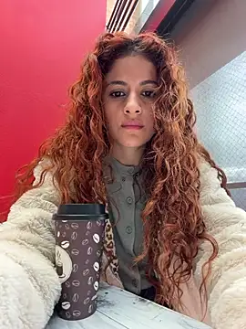 Alana15 - MAKE ME WET