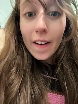 FroggyAnna - hello back Anna!!
