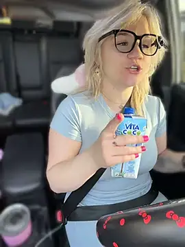 Cutiepiespanks - Pussy play on face Pov