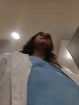 CAROLINE__07 - Naked now in the hospital