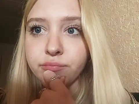 Yagami_Missa - Slaps my cute ass