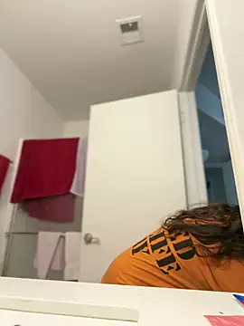 Alix_Valentine - Doggy pose + toy ctrl (LT)💦🍑