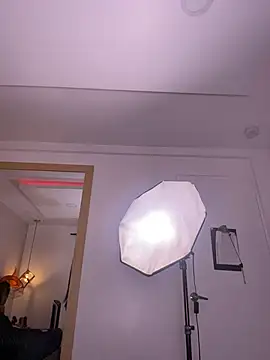 Salome_Bennet