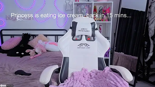 Bbybee_lin - flash pussy