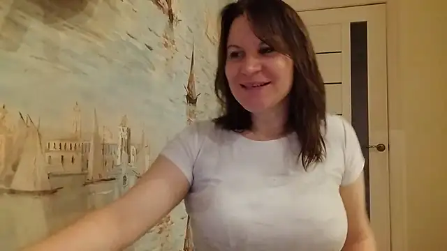 Lauralison - flash tits