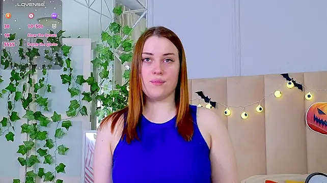 EllieGarson - Suck lash from pussy