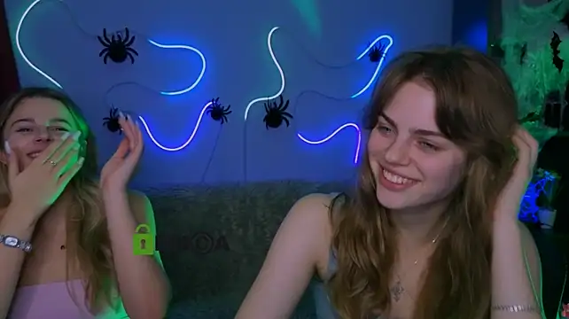 Berry_alma - slap her ass