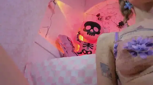 Aria_Pie - shake butt
