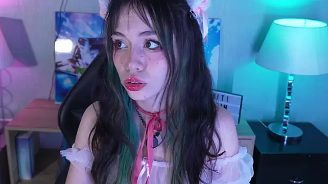 Kitticam - Blowjob + wet tits in your face 🍒💦