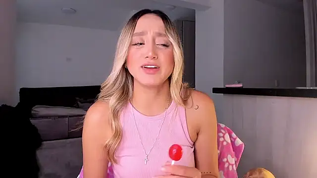 April_evan - Doggystyle, Spanking show 🍑💥