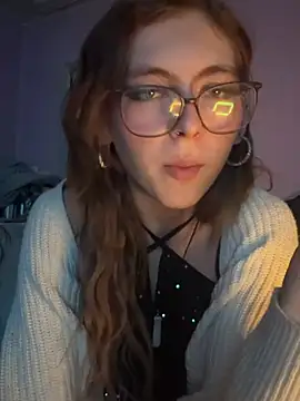 Alina-420