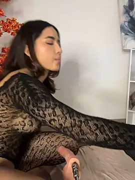 VictoriaHiill - Pls destroy me with hell vibes!🔥