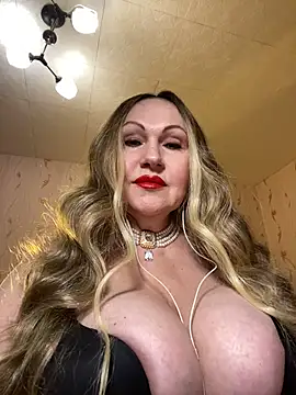 Renezlice - oil on tits + ride big didlo