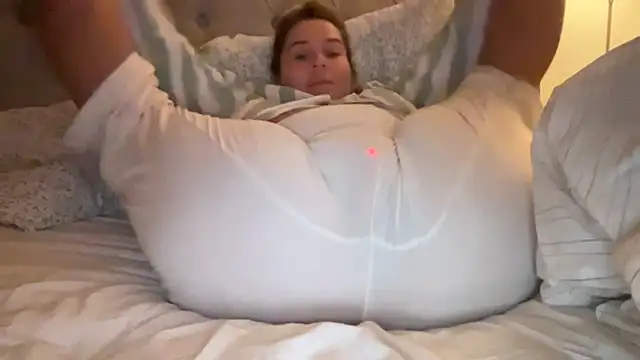 Erincheshire - LT GETS SNAP & 2 SEX VIDS