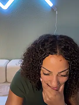 SweetPetiteNoir - PLAY PUSSY WITH DILDO 😈