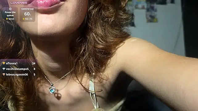 GiannaBirrueta - shorts lower) show my sutie pantiess ^_^