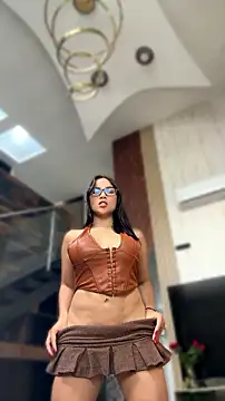 HannaBeckett - Playing with and Sucking my TITS💦💦💦