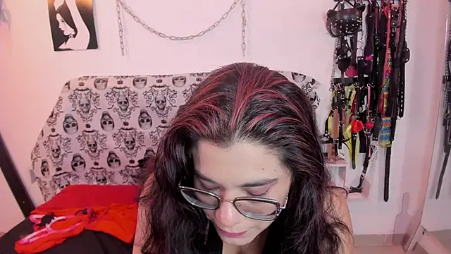 Julieta_Carden_ - let's give my nipples a little pain 🍒