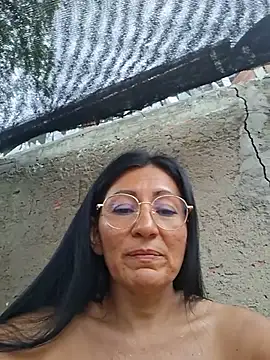 Maturexxxnaughty - I fuck the cucumber pussy