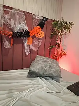 LiaSoler - tease my asshole with ur fingers daddy